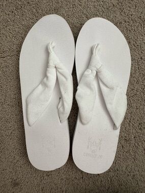 White Knotted Fabric Flip Flops
